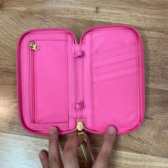 Lilly Pulitzer Colorful Pink Zip Closure Wristlet Wallet One Size - Picture 3 of 3